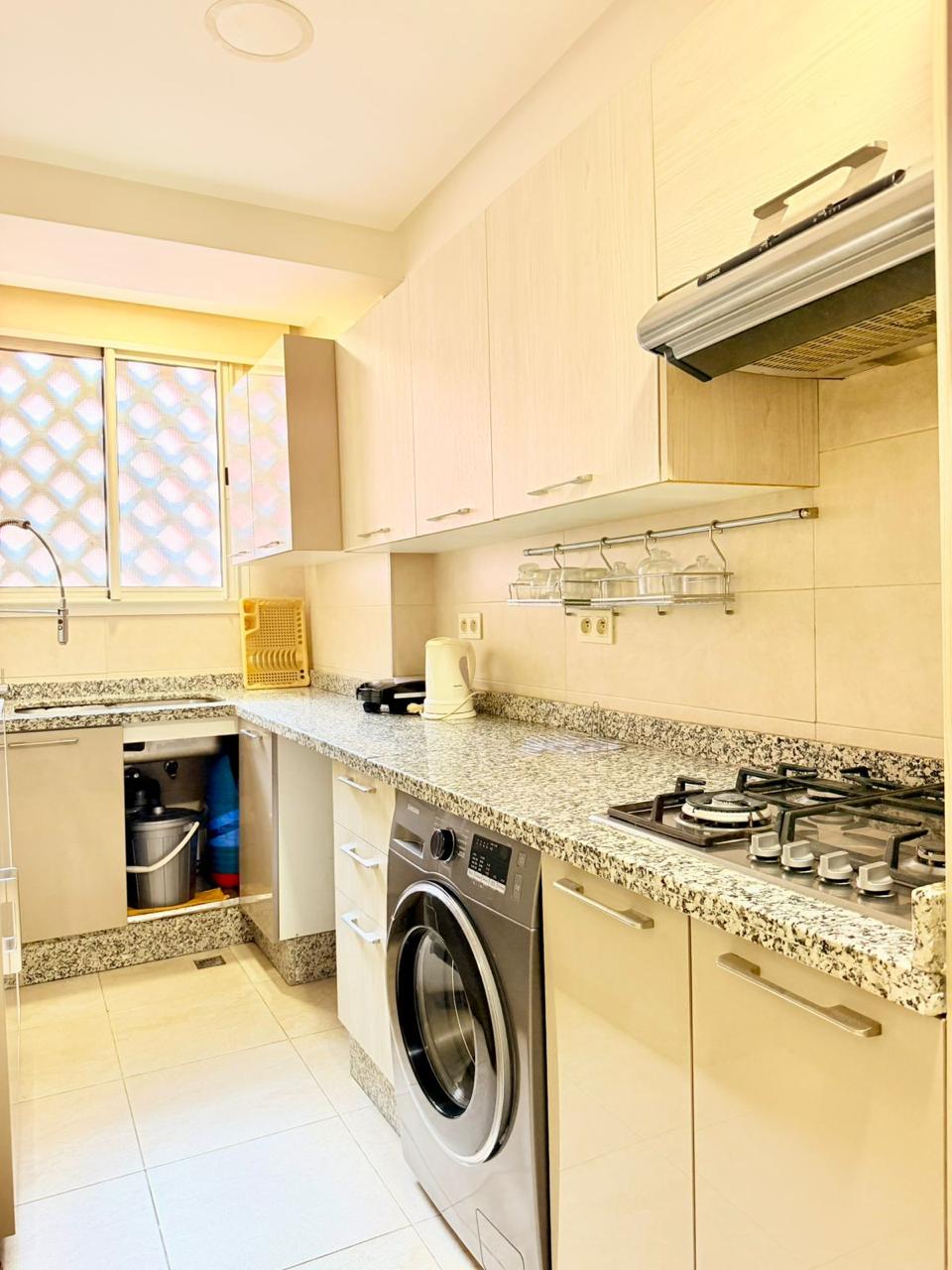 903e7587 324f 4705 af3a 08b8ad056a1d